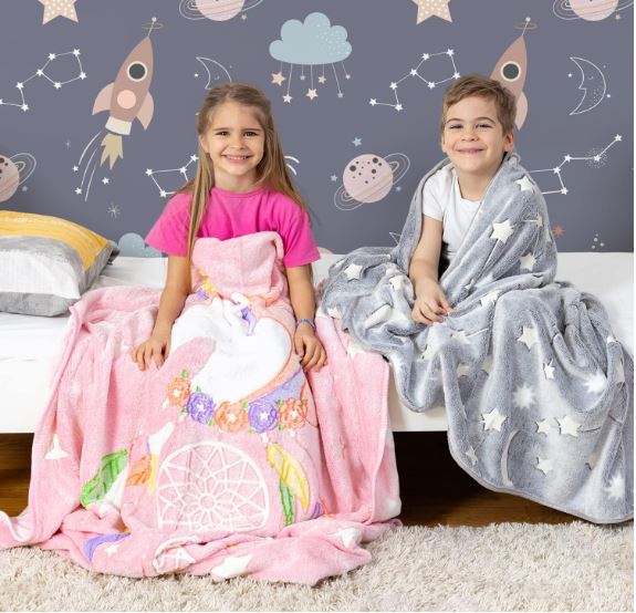 Kids Glow in The Dark Throw Blanket, Ultra-Soft Moon & Stars Gray Fleece Blanket